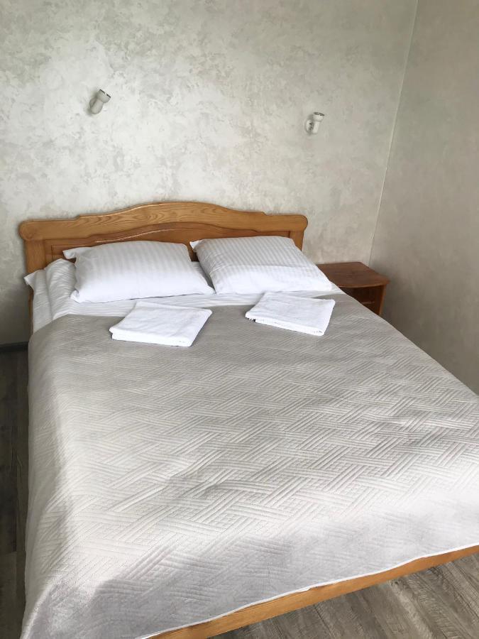 Готель Вікторія Volovets Eksteriør billede